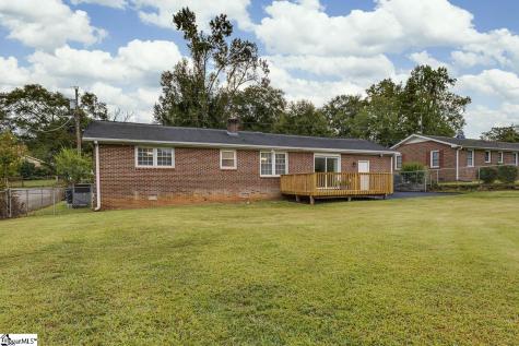 15 Strawberry Drive Greenville SC 29617