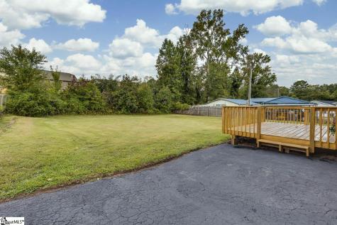15 Strawberry Drive Greenville SC 29617