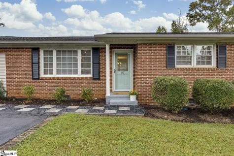 15 Strawberry Drive Greenville SC 29617