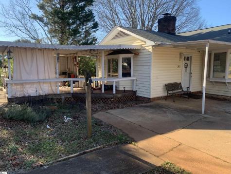 201 Knollwood Drive Anderson SC 29625