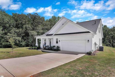 715 Oak Hill Lane Belton SC 29627