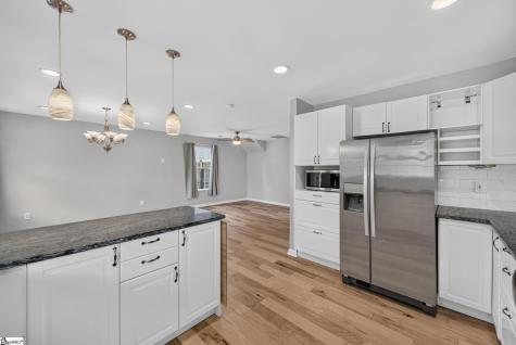 114 Kingsman Court Easley SC 29642