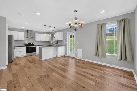 114 Kingsman Court Easley SC 29642