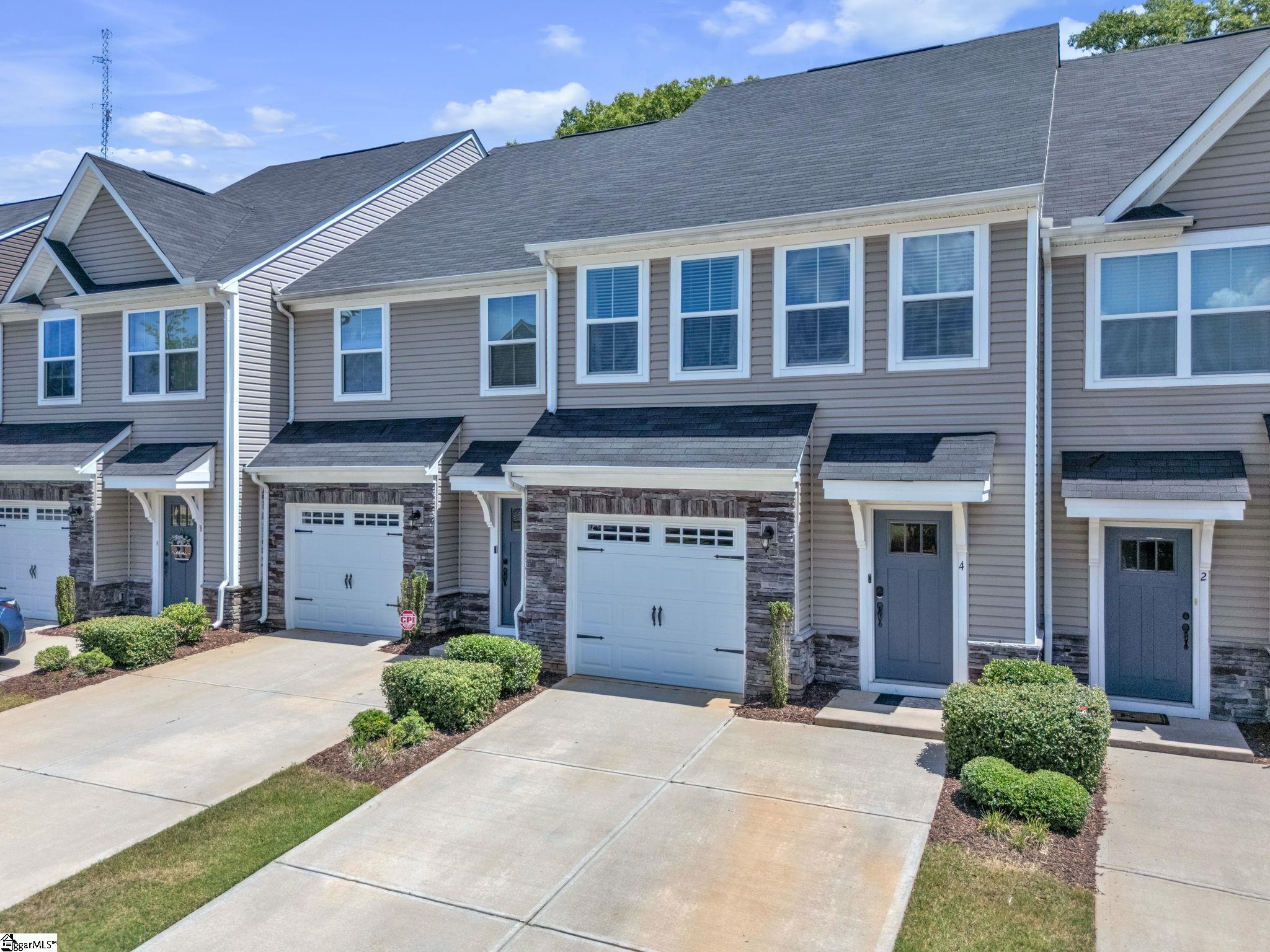 4 Willomere Way Simpsonville SC 29681