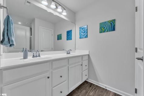 4 Willomere Way Simpsonville SC 29681
