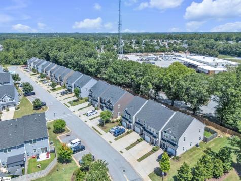 4 Willomere Way Simpsonville SC 29681