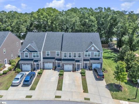 4 Willomere Way Simpsonville SC 29681