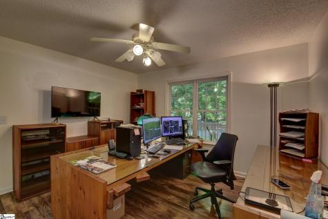 2011 Ridgeview Lane Seneca SC 29678