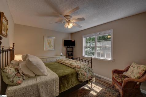 2011 Ridgeview Lane Seneca SC 29678