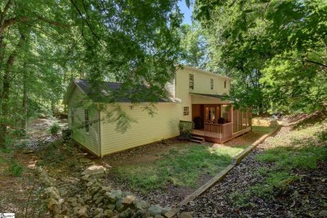 2011 Ridgeview Lane Seneca SC 29678