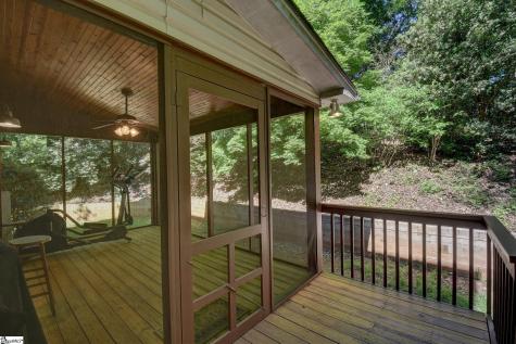 2011 Ridgeview Lane Seneca SC 29678