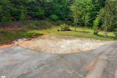 131 Ossie Hayes Road Pickens SC 29671