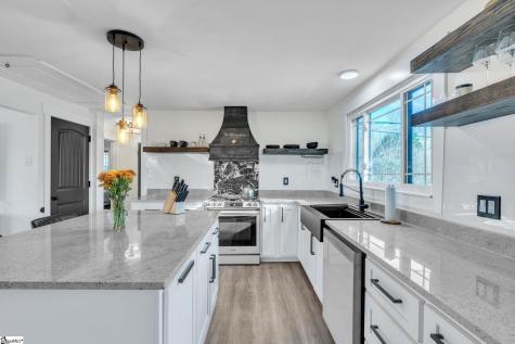 200 Saint Lo Circle Easley SC 29640