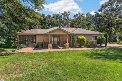 117 Edgewood Avenue Landrum SC 29356