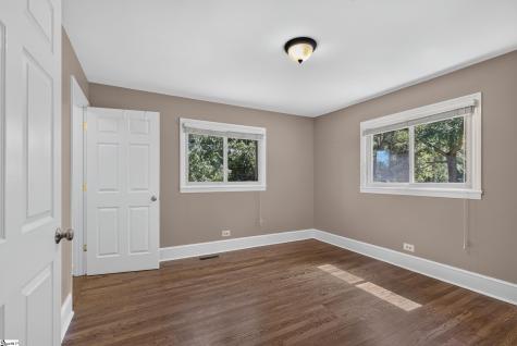 117 Edgewood Avenue Landrum SC 29356
