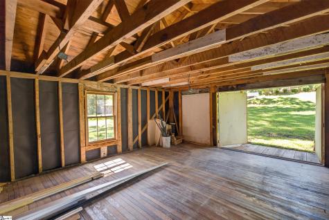 117 Edgewood Avenue Landrum SC 29356