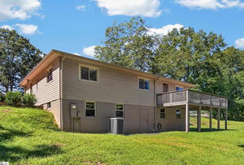 117 Edgewood Avenue Landrum SC 29356