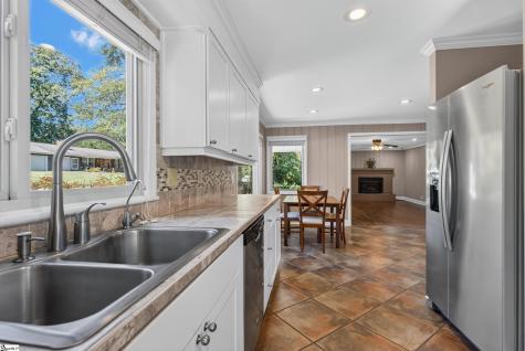 117 Edgewood Avenue Landrum SC 29356