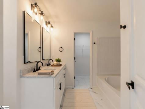 224 Hotchkiss Lane Duncan SC 29334