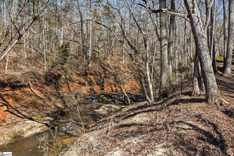 1602 Klugh Road Abbeville SC 29620