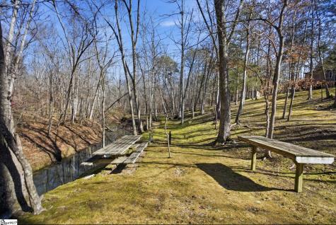 1602 Klugh Road Abbeville SC 29620