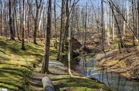 1602 Klugh Road Abbeville SC 29620