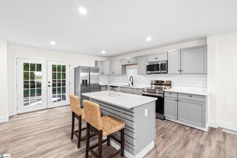 34 Pleasantdale Circle Greenville SC 29607