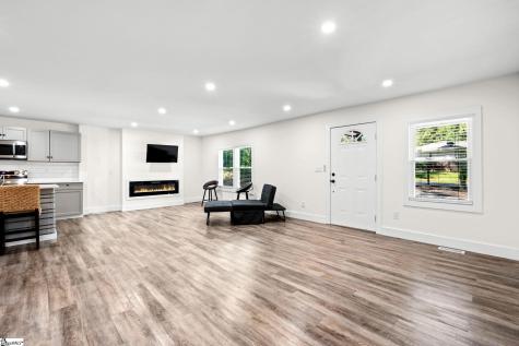 34 Pleasantdale Circle Greenville SC 29607