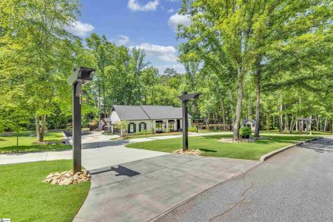 514 Huntington Road Greenville SC 29615