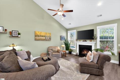 402 Vestry Place Moore SC 29369