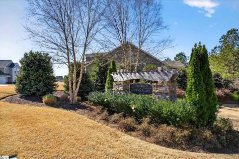 402 Vestry Place Moore SC 29369