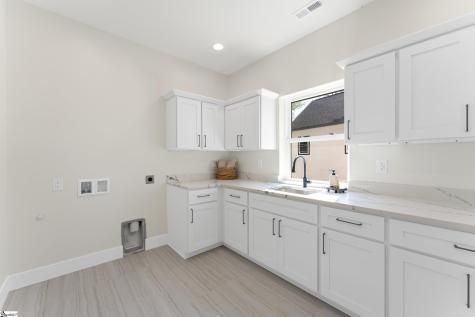 651 Narrow Circle Inman SC 29349