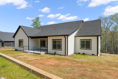 651 Narrow Circle Inman SC 29349
