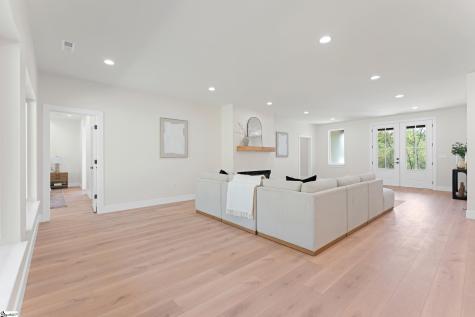 651 Narrow Circle Inman SC 29349