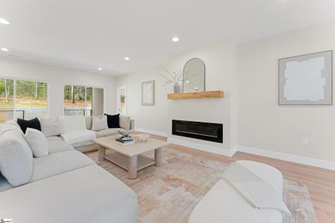 651 Narrow Circle Inman SC 29349