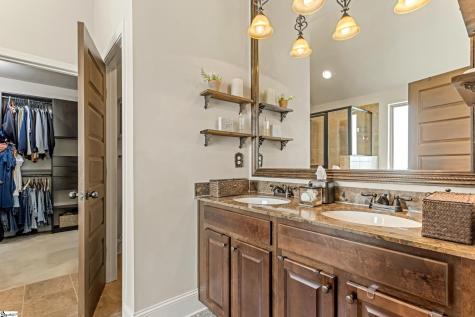144 River Valley Lane Greenville SC 29605