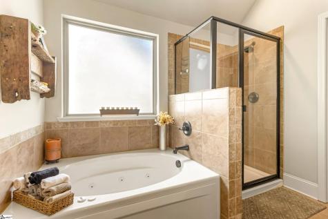 144 River Valley Lane Greenville SC 29605