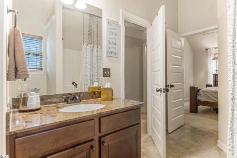 144 River Valley Lane Greenville SC 29605