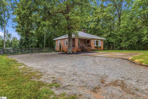 3812 414 Highway Landrum SC 29356