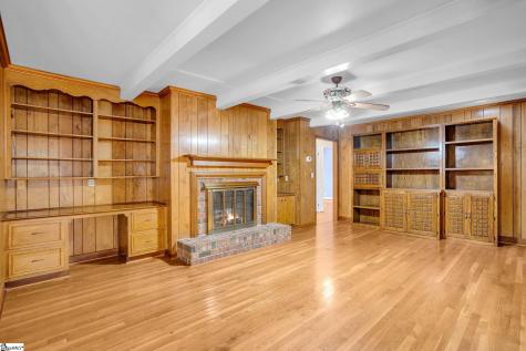 204 Montclair Road Greer SC 29651