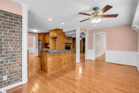 204 Montclair Road Greer SC 29651