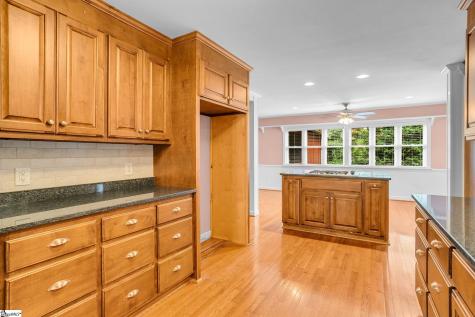 204 Montclair Road Greer SC 29651
