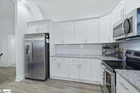 6 7th Street Greenville SC 29611
