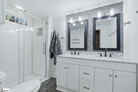 6 7th Street Greenville SC 29611