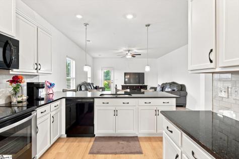1037 Spruce Grove Road Duncan SC 29334