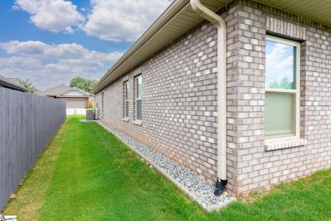 1037 Spruce Grove Road Duncan SC 29334
