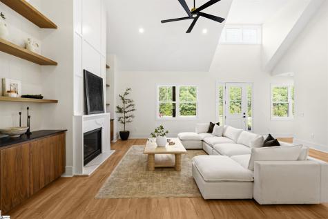 3392 Fairview Road Fountain Inn SC 29644