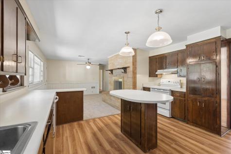 7 Acorn Court Greenville SC 29609