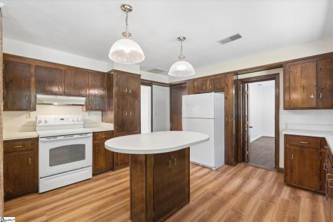 7 Acorn Court Greenville SC 29609