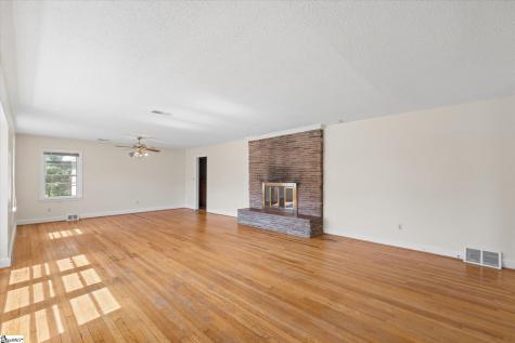 7 Acorn Court Greenville SC 29609